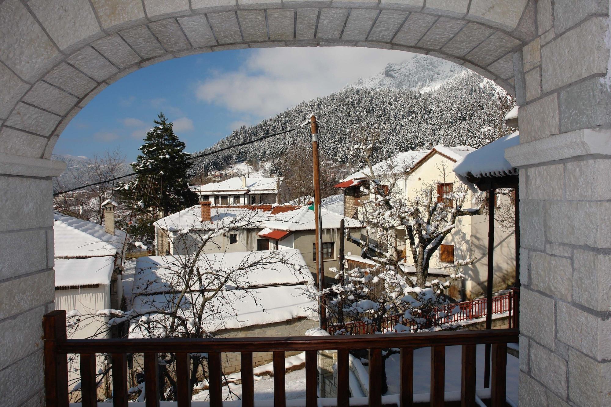 Mikri Arktos Hotel Eláti Exterior foto